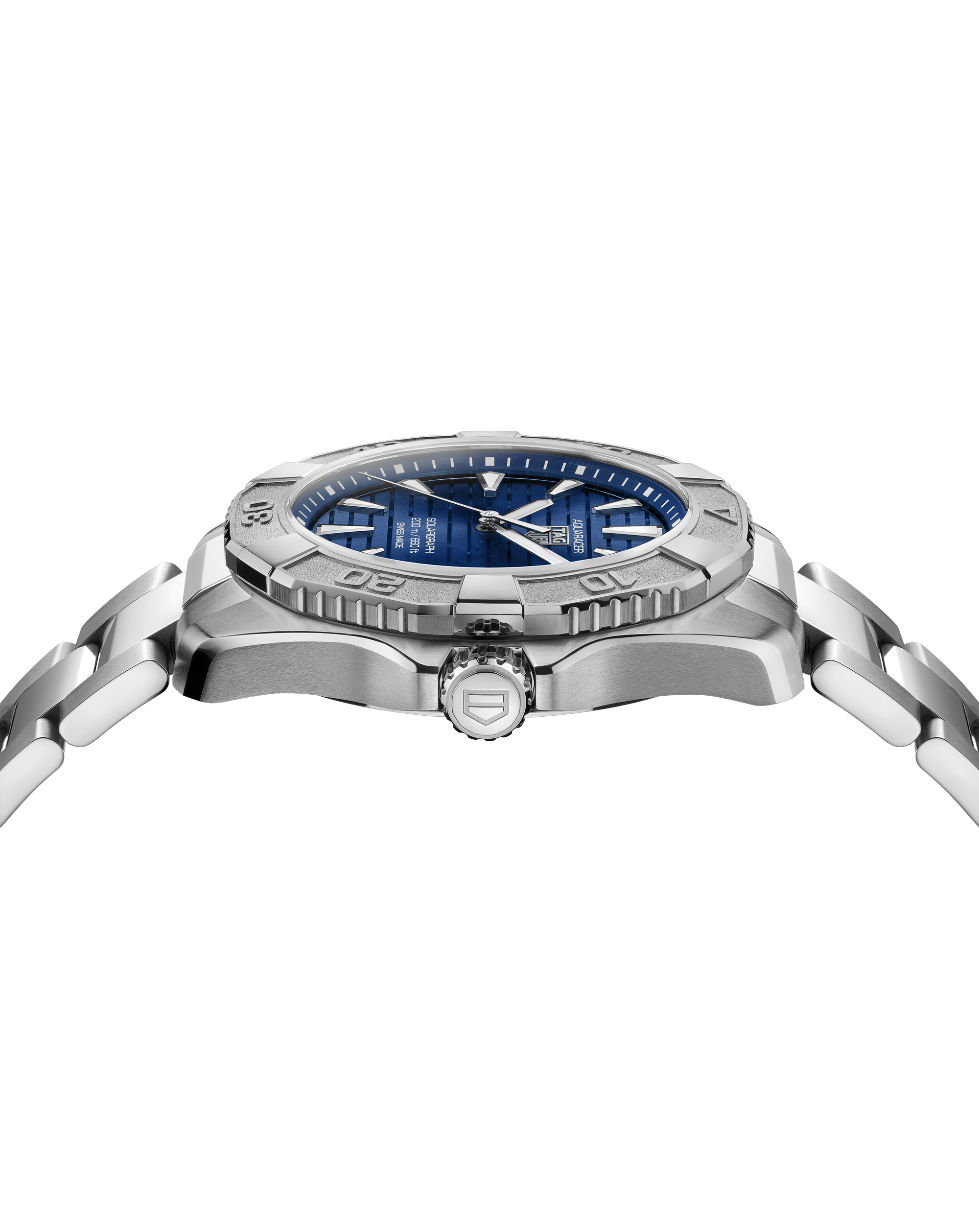TAG Heuer Aquaracer Professional 200 Solargraph