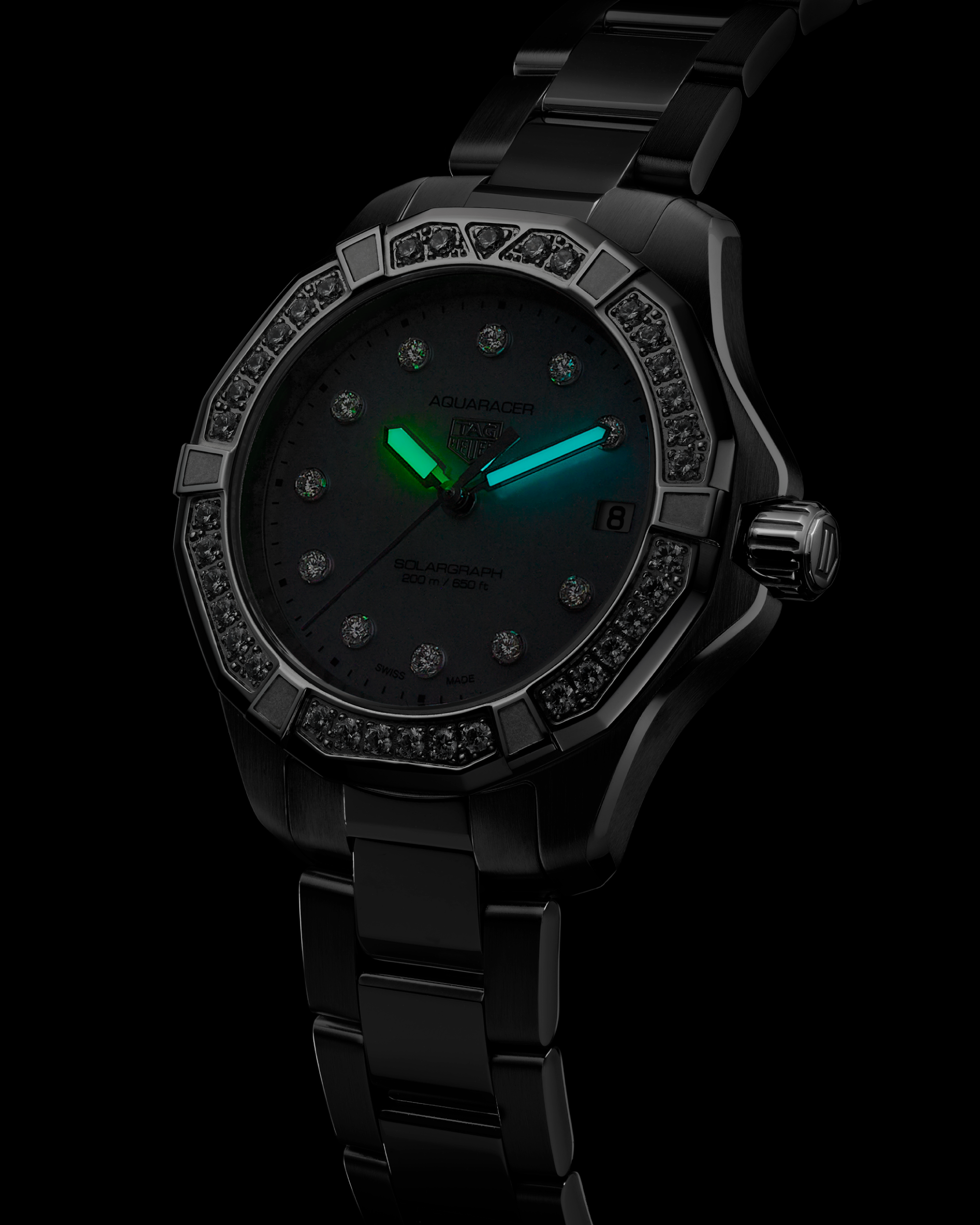 TAG Heuer Aquaracer Professional 200 Solargraph