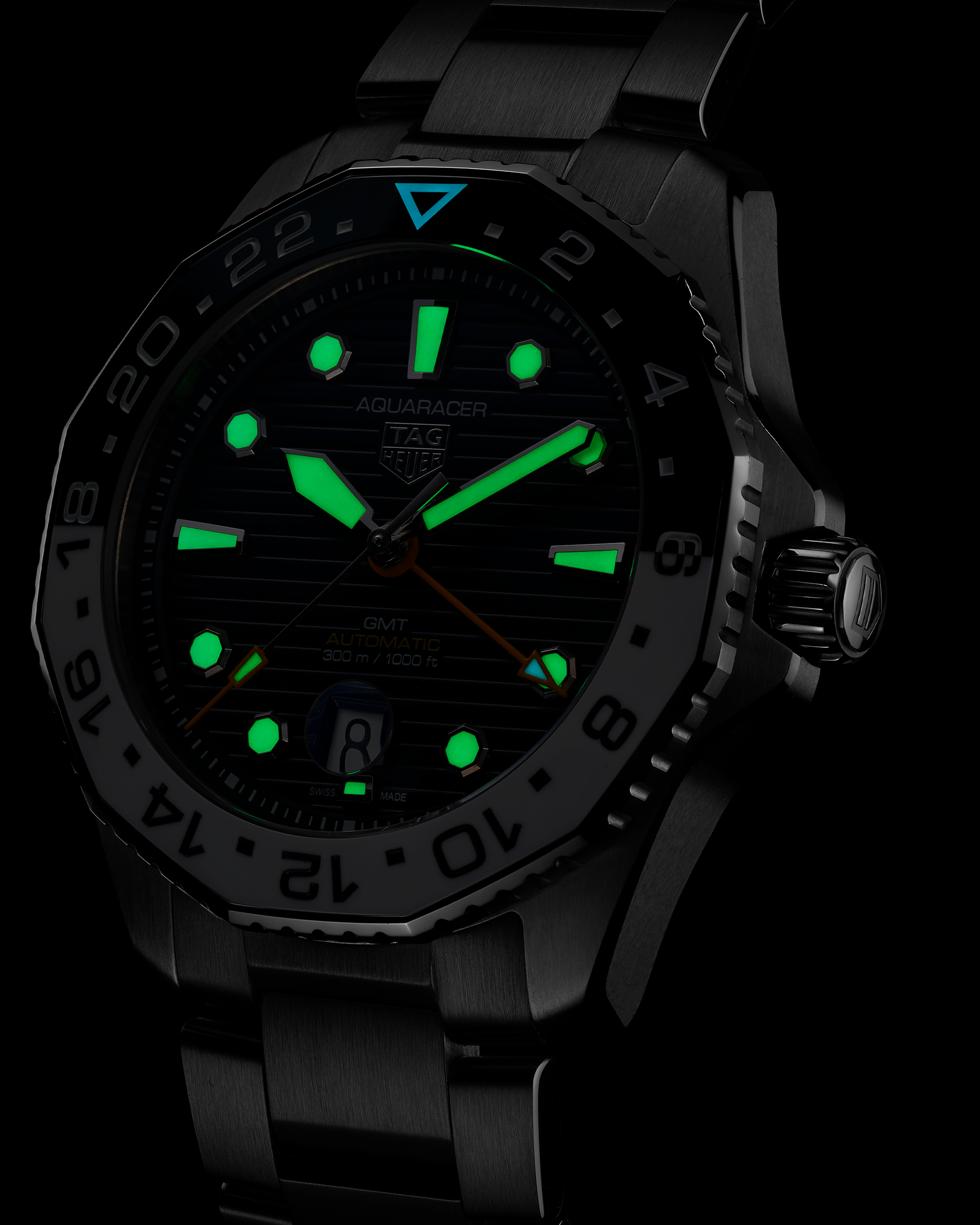 TAG Heuer Aquaracer Professional 300 GMT