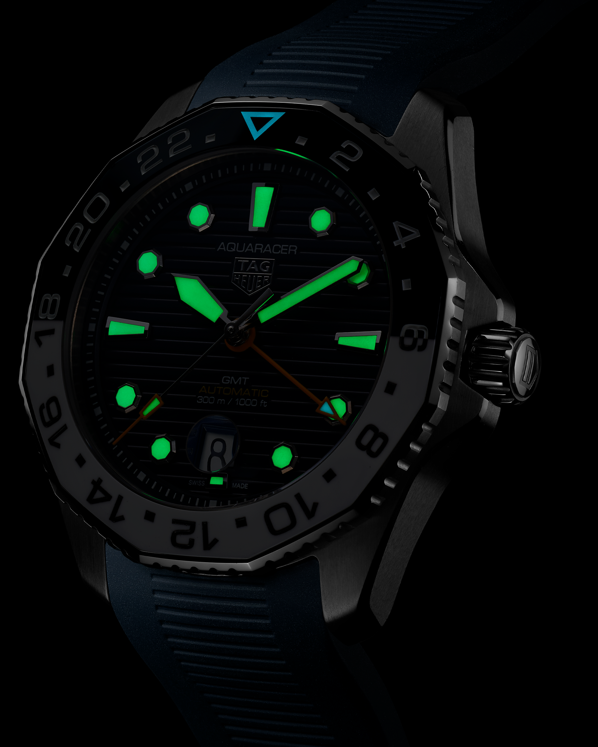 TAG Heuer Aquaracer Professional 300 Gmt