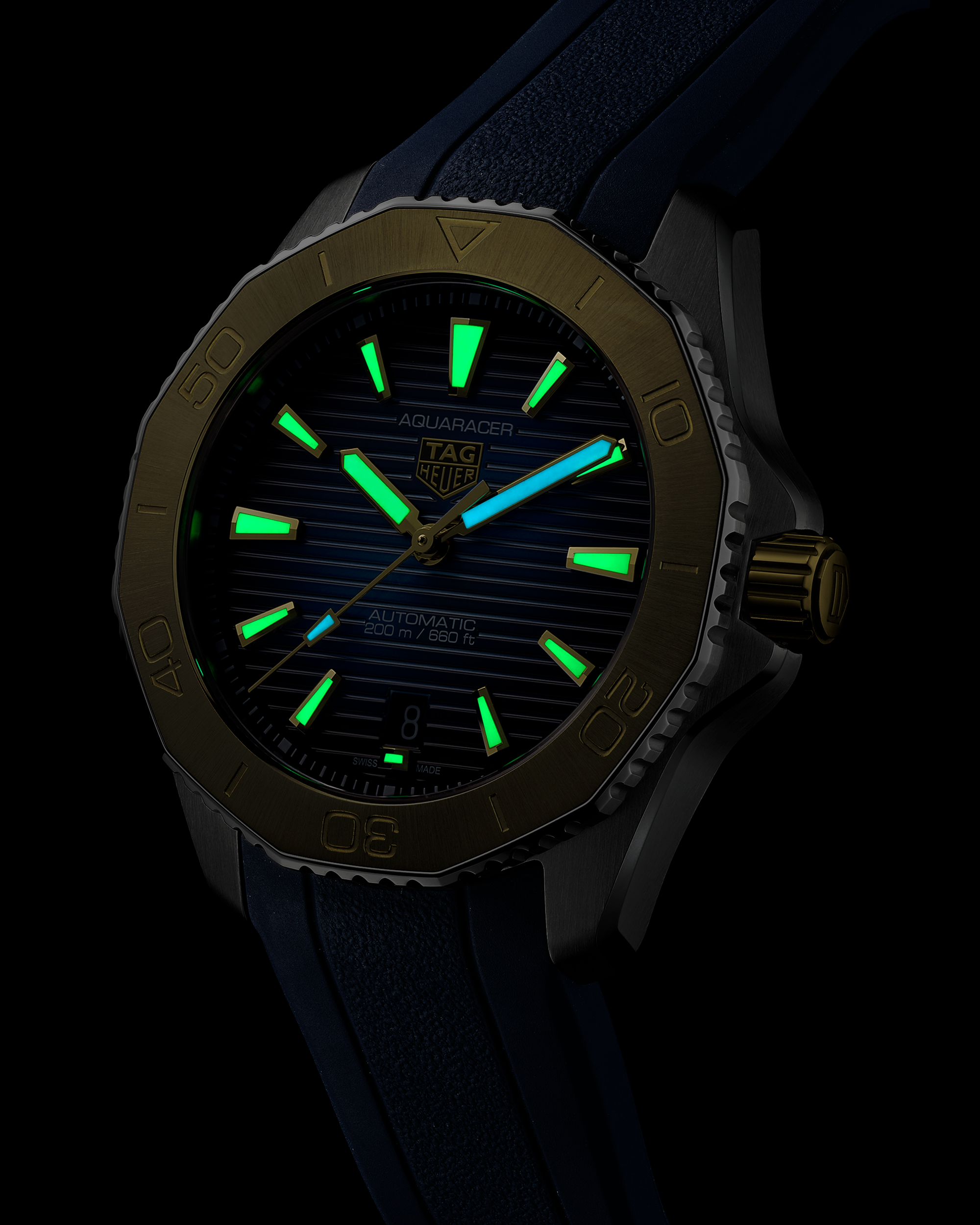 TAG Heuer Aquaracer Professional 200