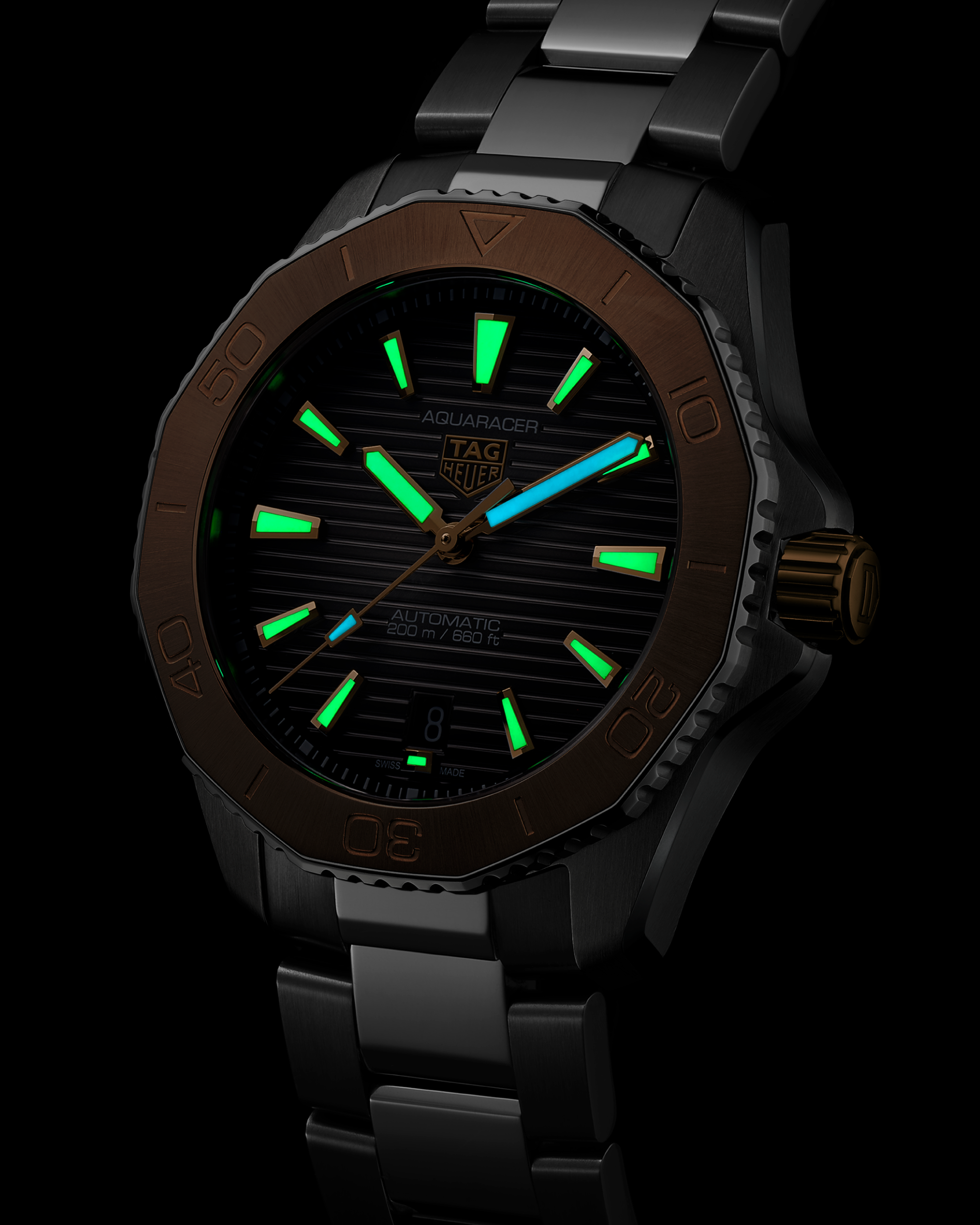 TAG Heuer Aquaracer Professional 200 DATE