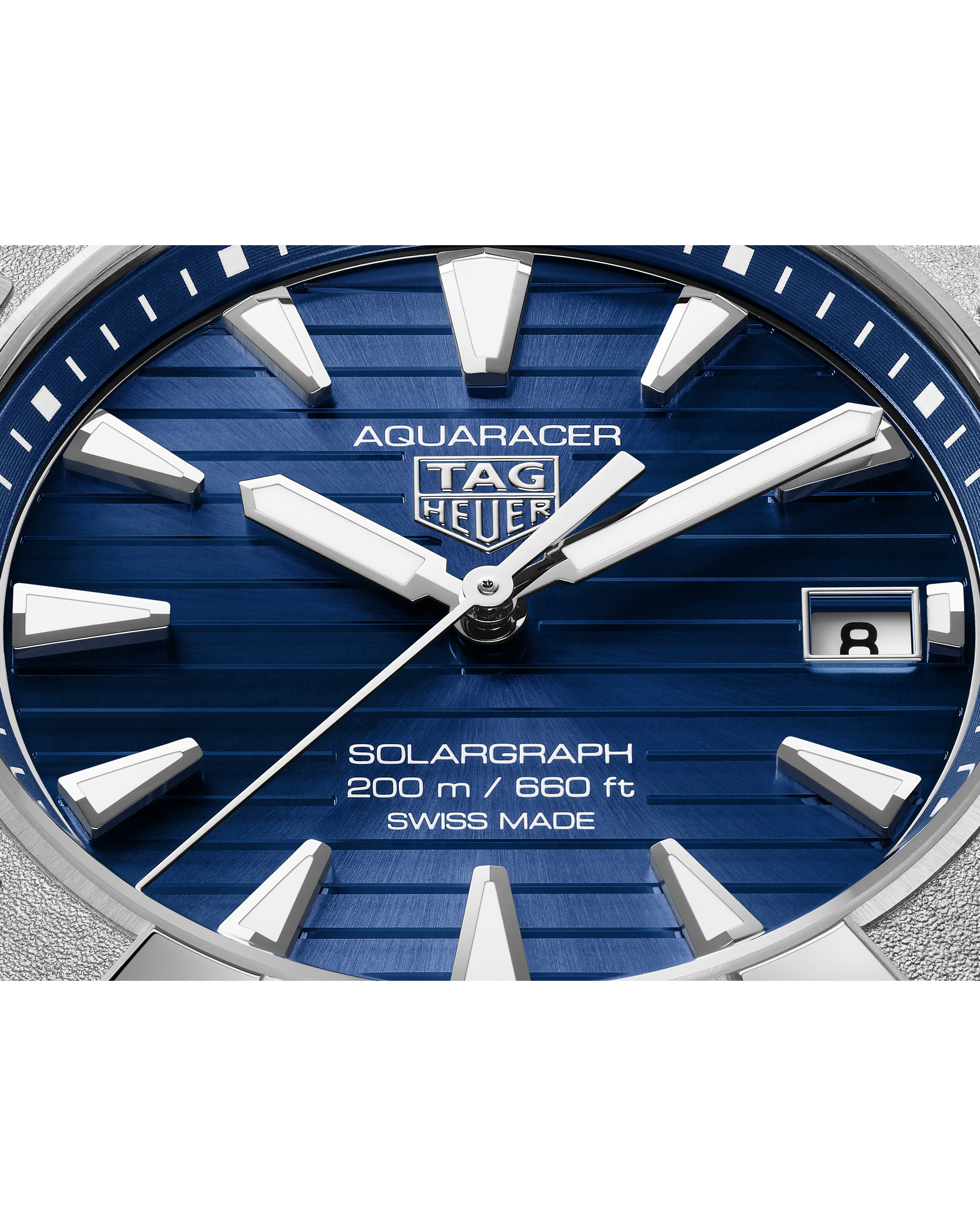 TAG Heuer Aquaracer Professional 200 Solargraph