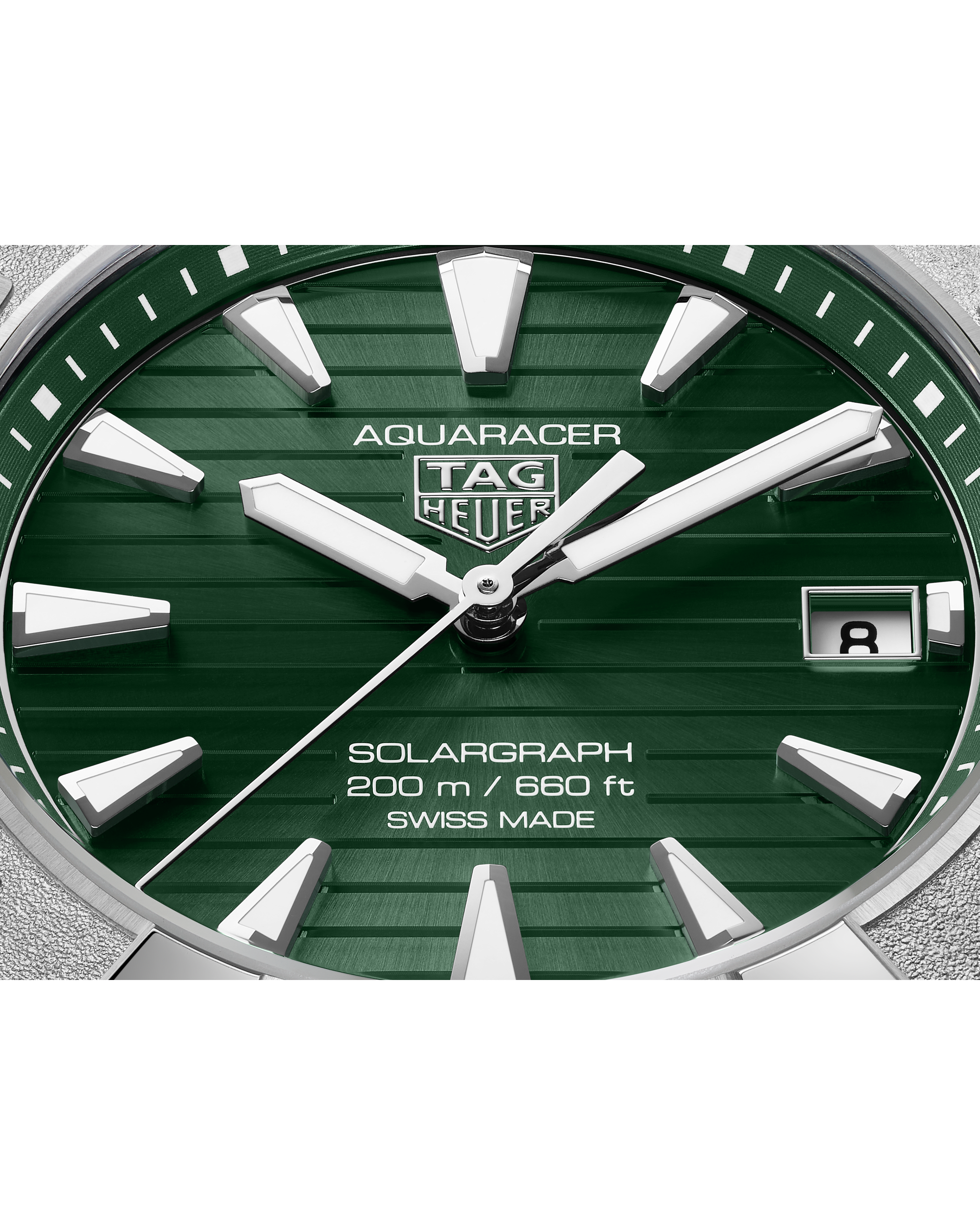 TAG Heuer Aquaracer Professional 200 Solargraph