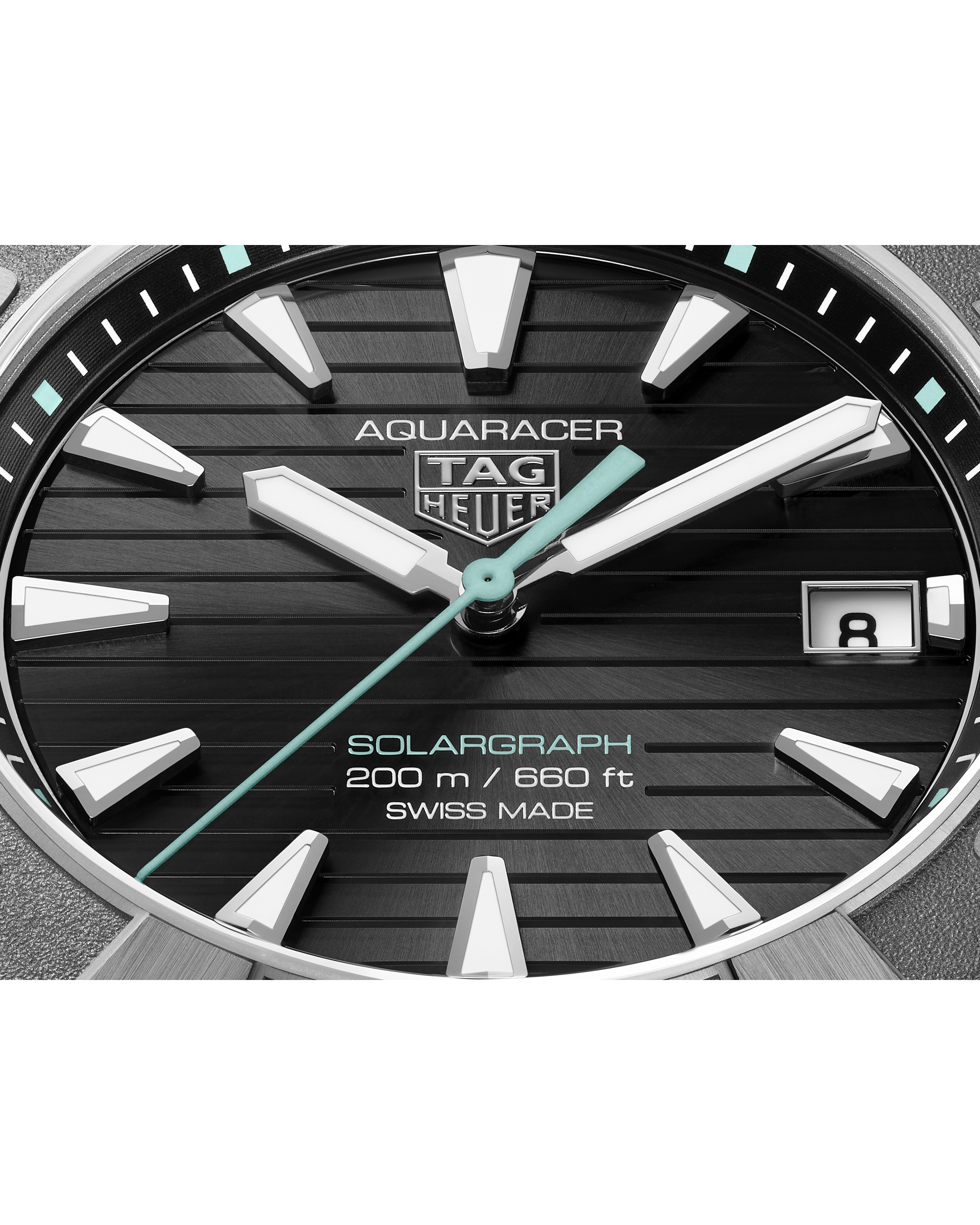 TAG Heuer Aquaracer Professional 200 Solargraph