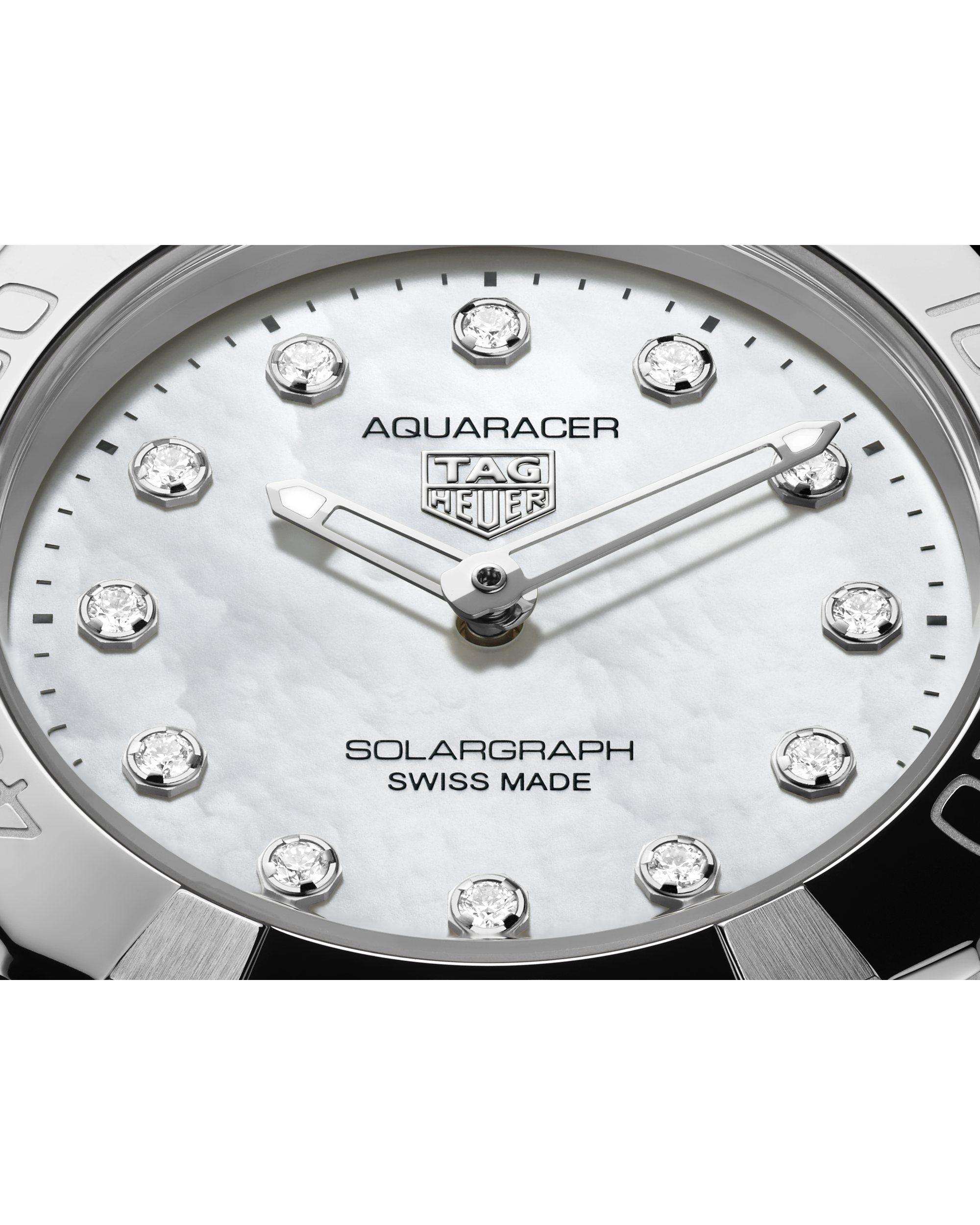 TAG Heuer Aquaracer Professional 100 Solargraph