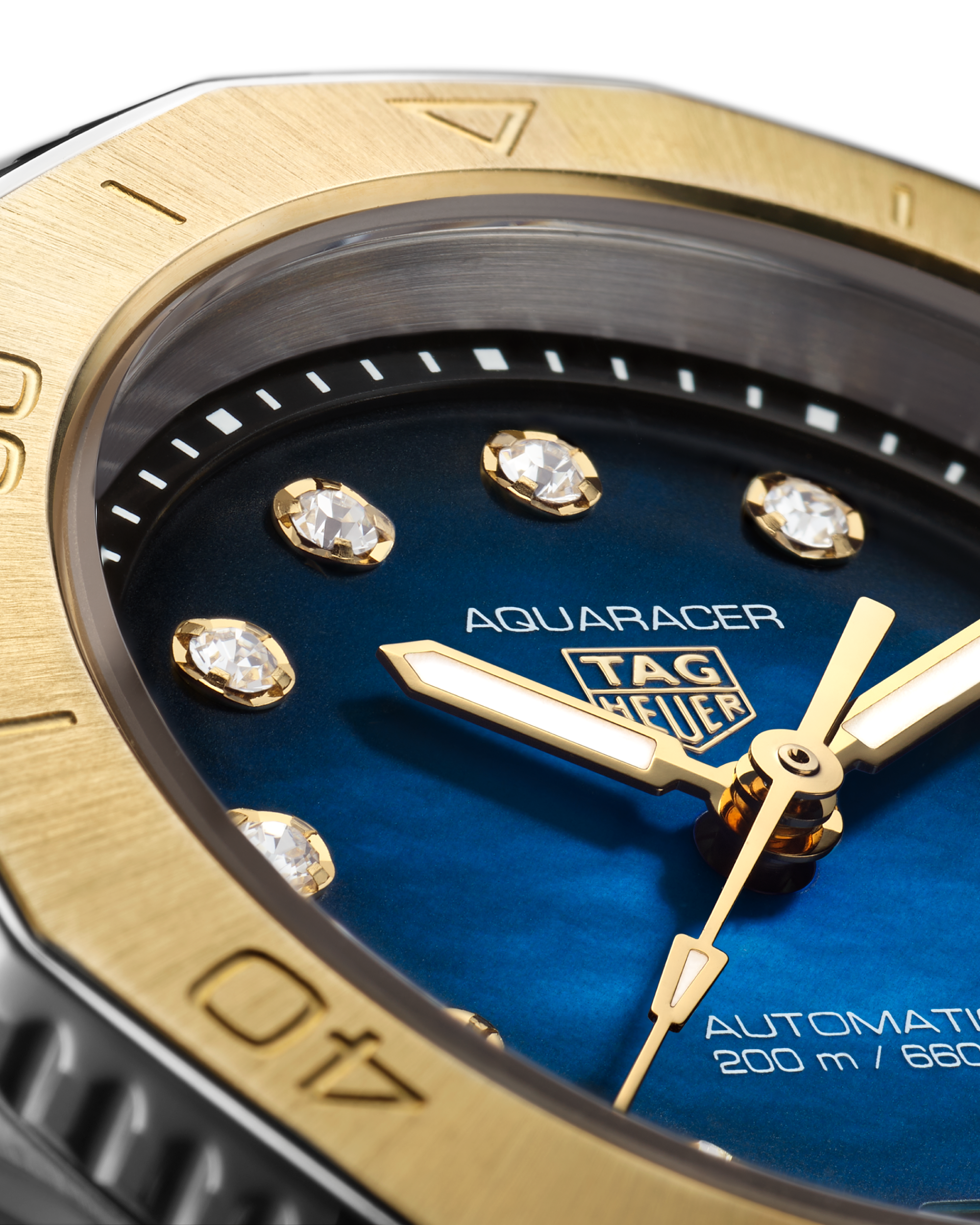 TAG Heuer Aquaracer Professional 200