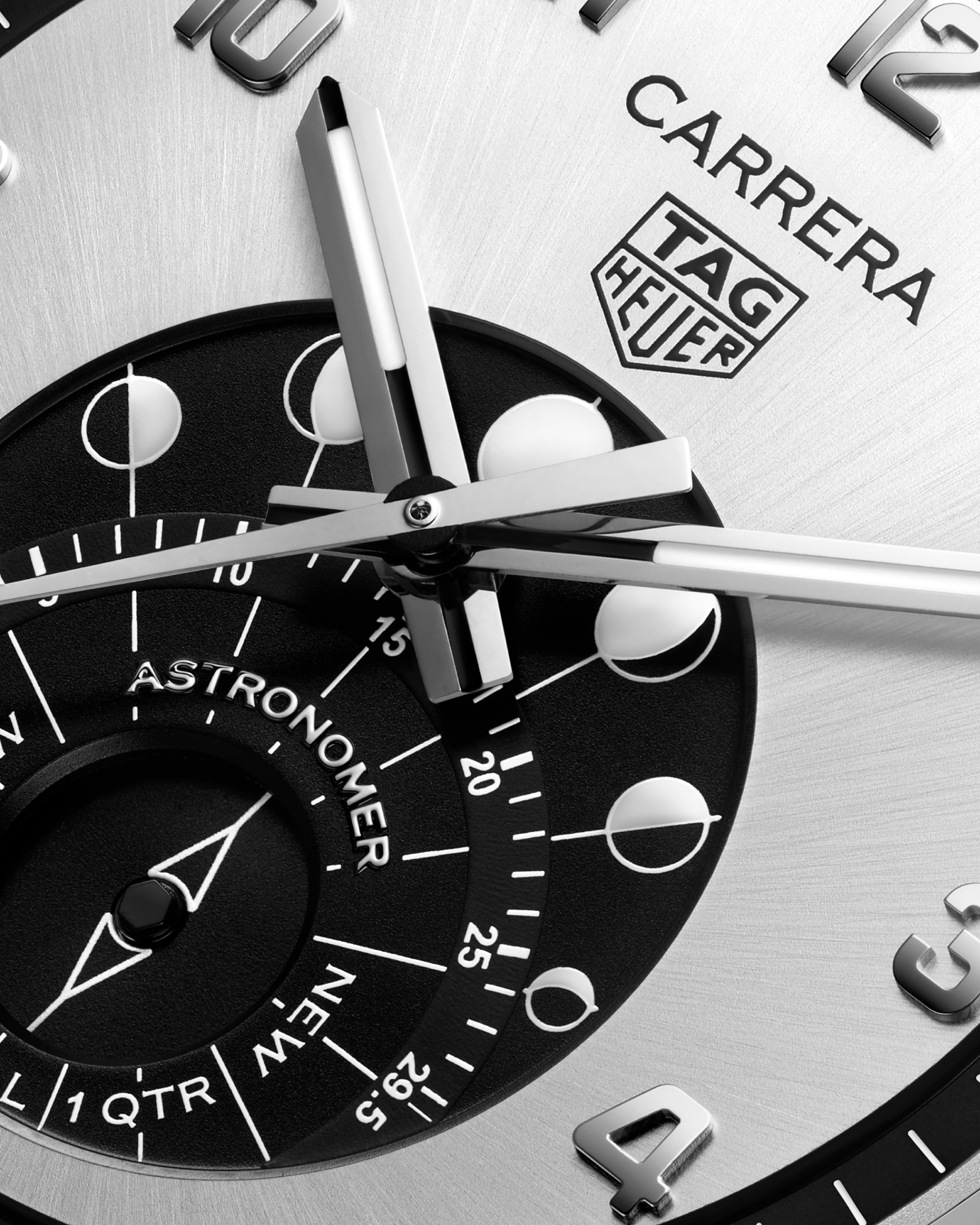 TAG Heuer Carrera Astronomer